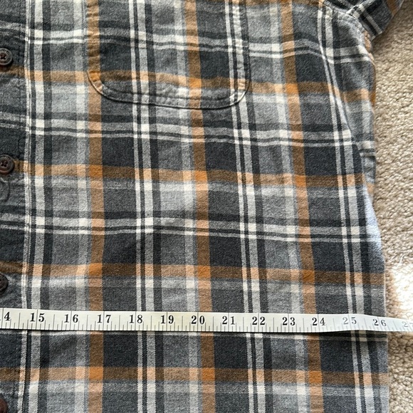 Duluth Trading Co Plaid Button Up Cotton Shirt Gray Tan White Mens XL Tall - Picture 6 of 8